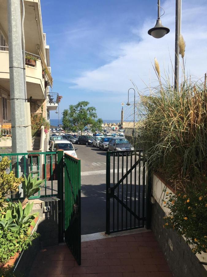 Da Alfio Apartment Acireale Exterior foto